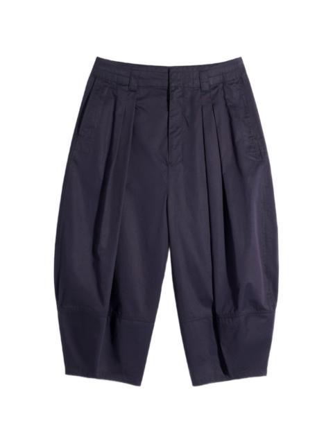 balloon cut bermudas short