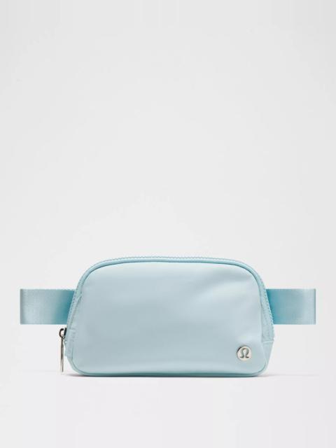 Everywhere Belt Bag 1L