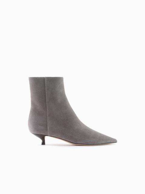 SUEDE HEELED ANKLE BOOTS