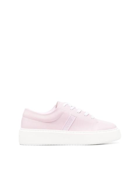 low-top flatform sneakers