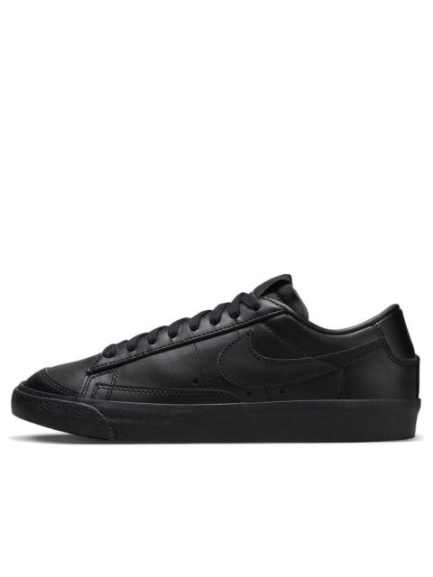 (WMNS) Nike Blazer Low '77 'Triple Black' DC4769-002
