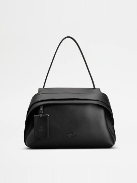 TOD'S WAVE BAG IN LEATHER MEDIUM - BLACK
