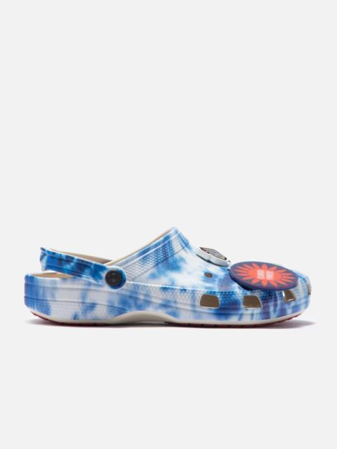 LEVI'S® X CROCS™ CLASSIC CLOGS