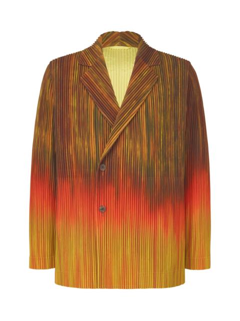 PAINT BRUSH CLOSE-UP