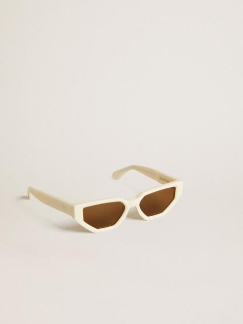 Rectangular-style sunglasses with beige frame