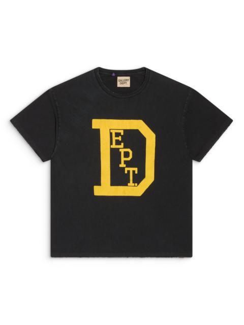 UNIVERSITY GRAPHIC TEE