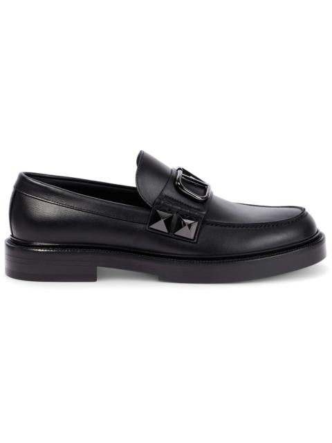 Valentino Garavani Stud Sign Loafers Black