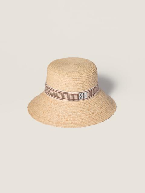 Raffia hat