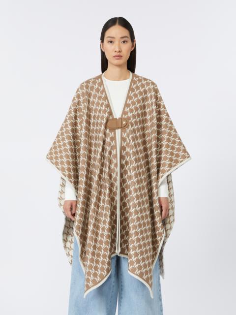 EDITTI Jacquard wool and cotton cloak
