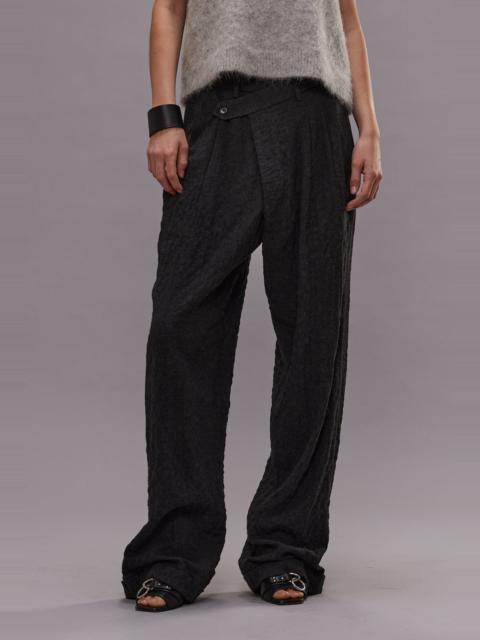 TRIPLE PLEAT CROSSOVER TROUSER