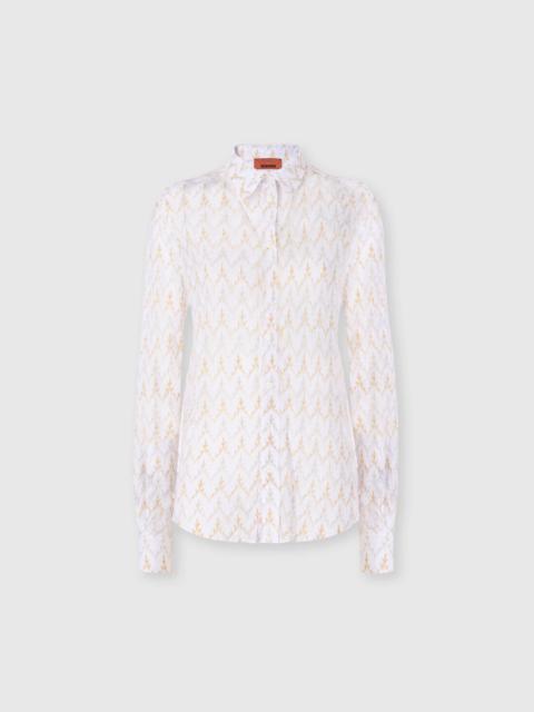 Shirt in viscose lamé with zig zag lace motif
