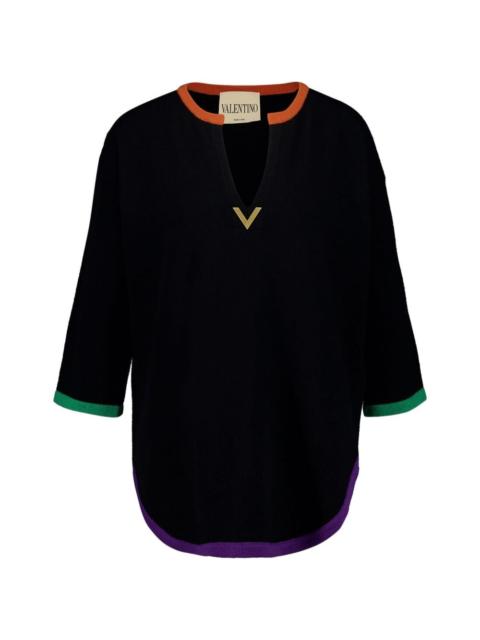 VGold wool sweater