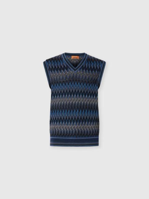 V-Neck Vest with Zigzag Pattern