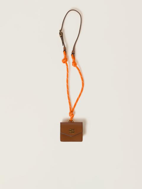 MAYU MINI品 Miu Miu Leather, cord, and metal trick with mini-pouch