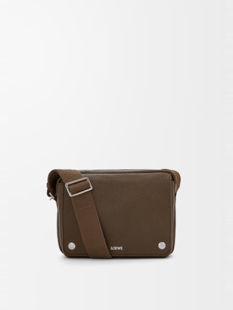 Medium Pebble messenger bag in supple grained calfskin