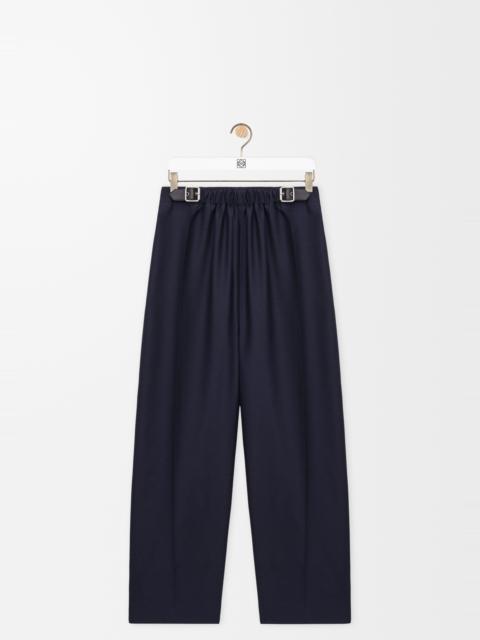Belted trousers in wool and silk