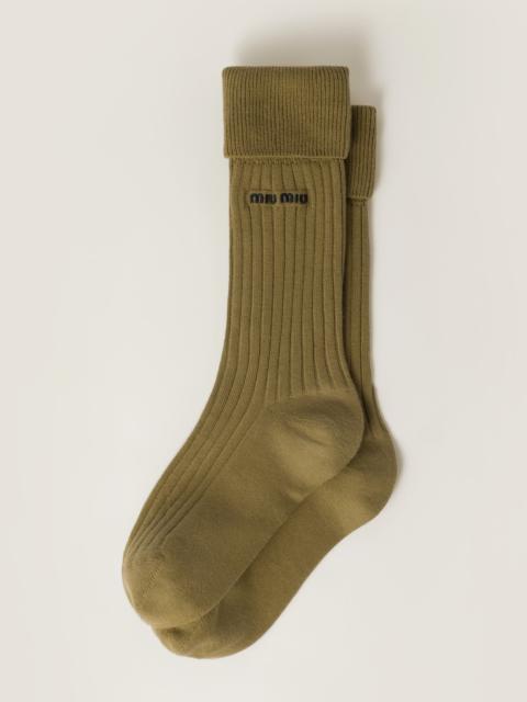 Ribbed knit socks