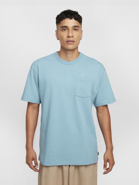Nike Sportswear Premium Essentials Men's Pocket T-Shirt