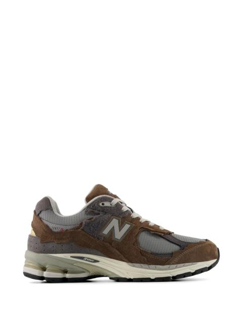 New Balance M2002D Sneakers