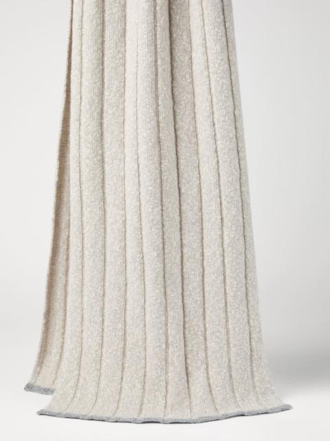 Soft virgin wool and cashmere rib knit scarf