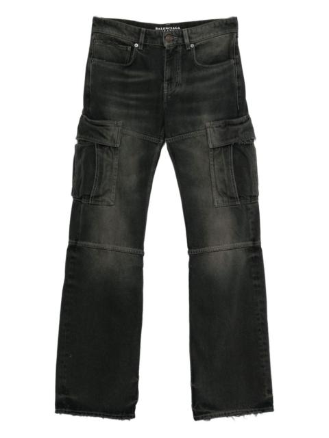 whiskering-effect cargo jeans