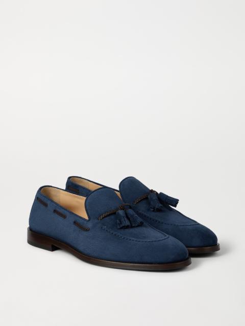Suede loafers with tassels
