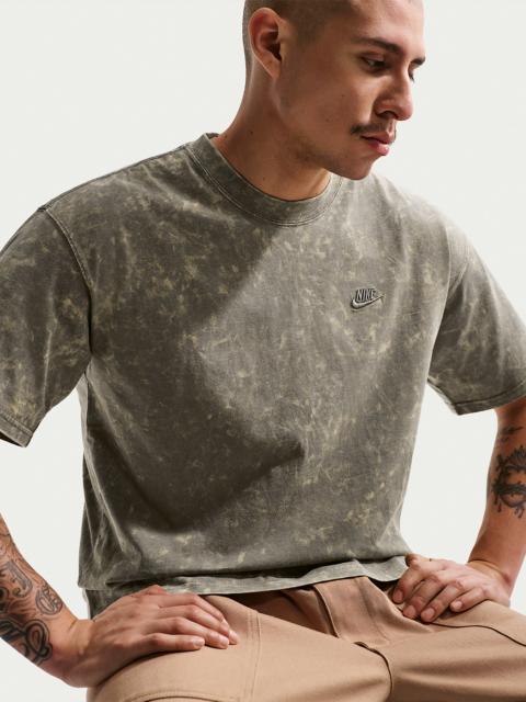 Nike Sportswear Men's Short-Sleeve T-Shirt