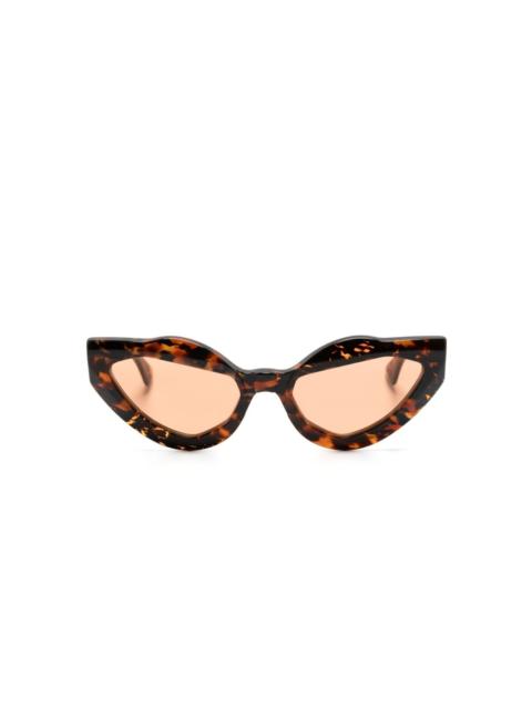 Y8 cat-eye sunglasses