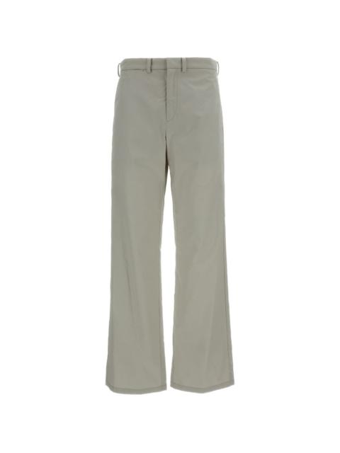regular trousers