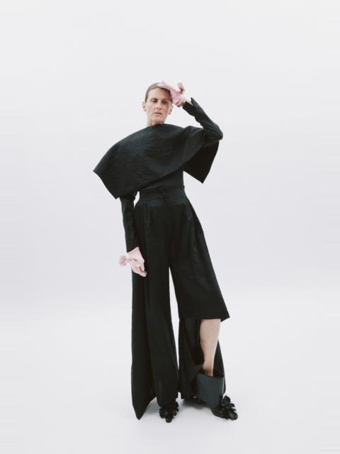 ASYMMETRIC OVERSIZED COLLAR TOP BLACK