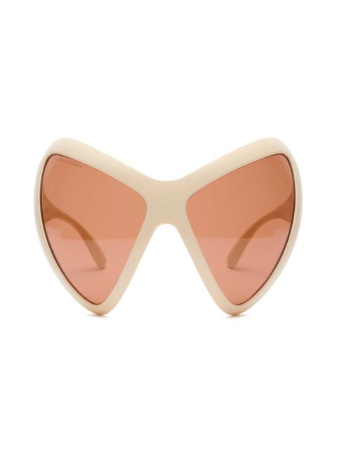 CREAM MARIPOSA SUNGLASSES