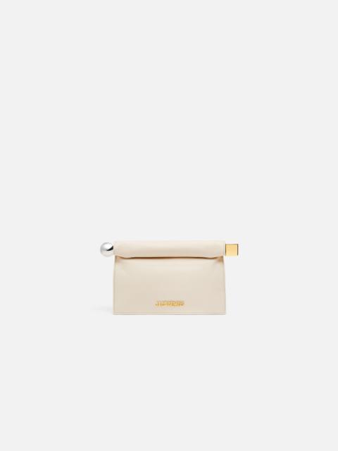 The small Rond Carré clutch