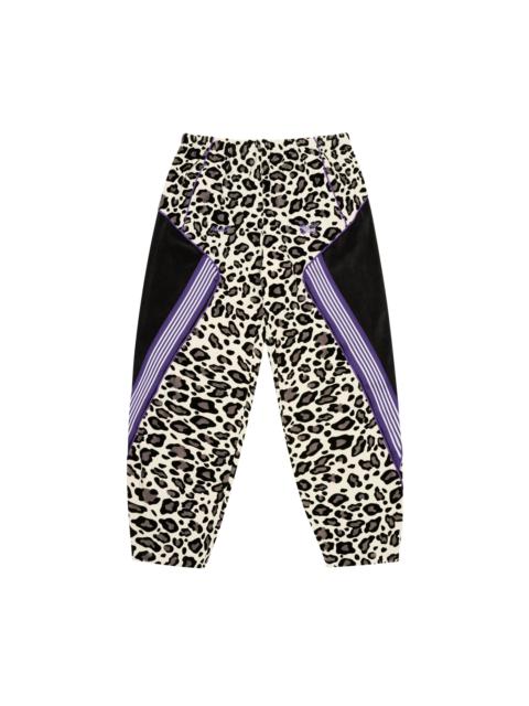 PALACE NEEDLES TRACK JOGGER SNOW LEOPARD
