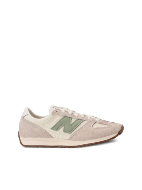 471 panelled sneakers