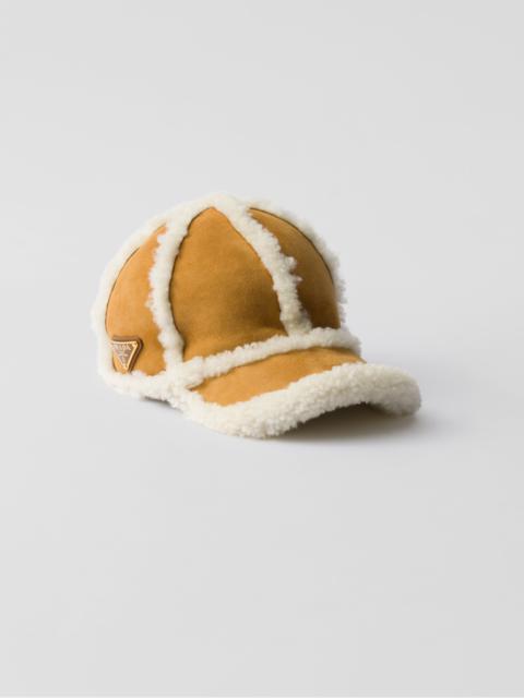 Suede shearling baseball cap