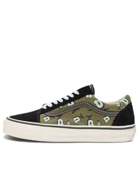 Vans x Undefeated Old Skool U-Man 'Black Green' VN0A4P3XGRN