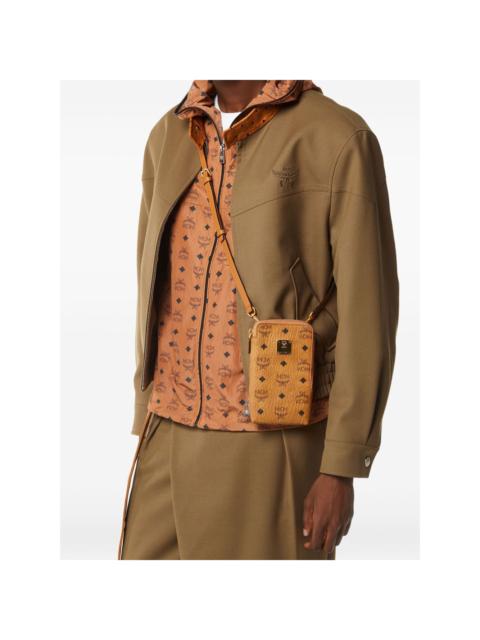 Aren Visetos phone pouch