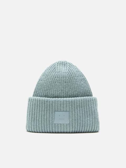 Large face logo beanie - Yak - Dusty blue