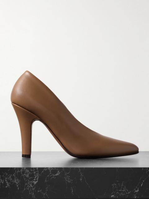 Prudens Leather Pumps