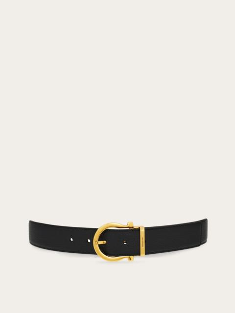 Reversible and adjustable Gancini belt