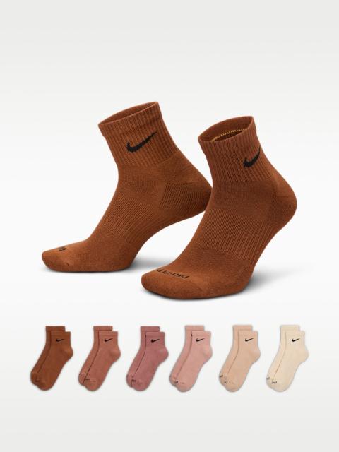 Nike Everyday Plus Cushioned Training Ankle Socks (6 Pairs)