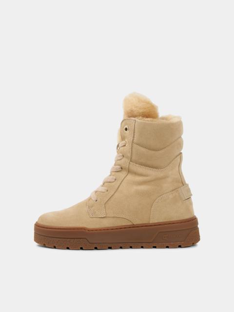 Calgary lace-up boots with spikes in Camel