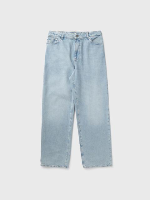 LOOSE JEANS