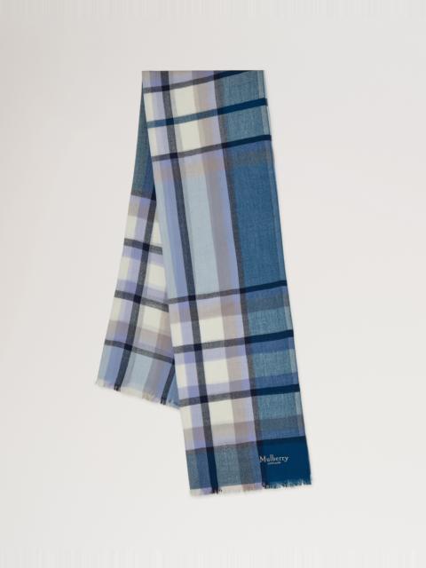 Mega Check Scarf
Poplin Blue & Ecru Cashmere Blend