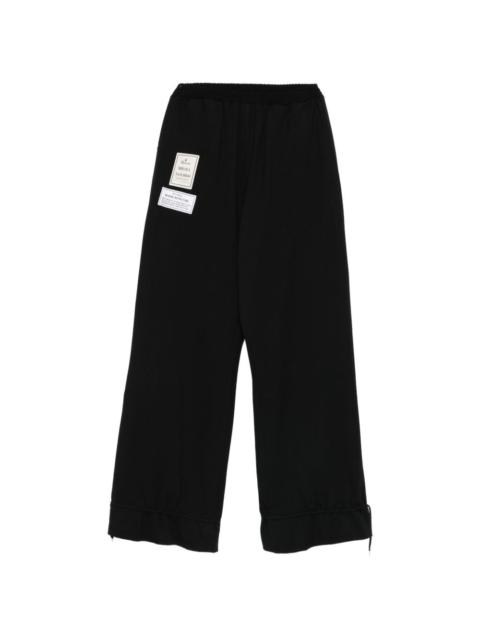 elasticated-waistband trousers