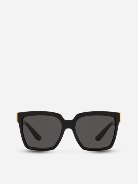 Modern print sunglasses