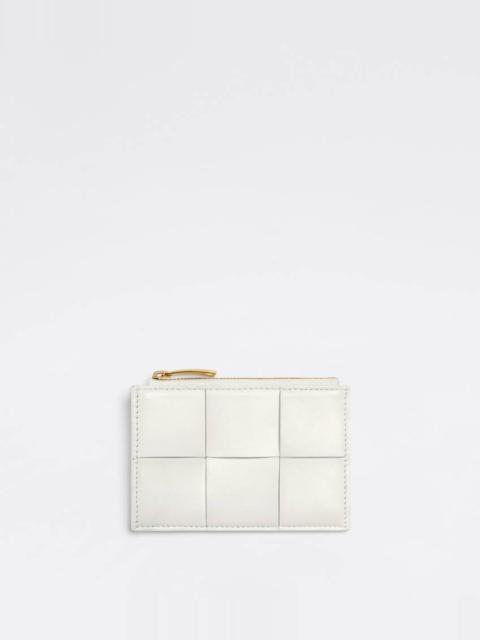 zipped card holder