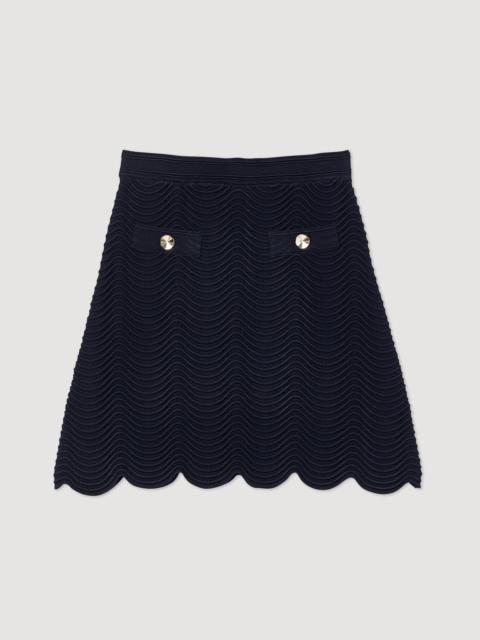 Short knitted skirt
