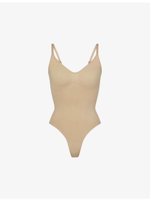 Seamless Sculpt fitted stretch-woven body