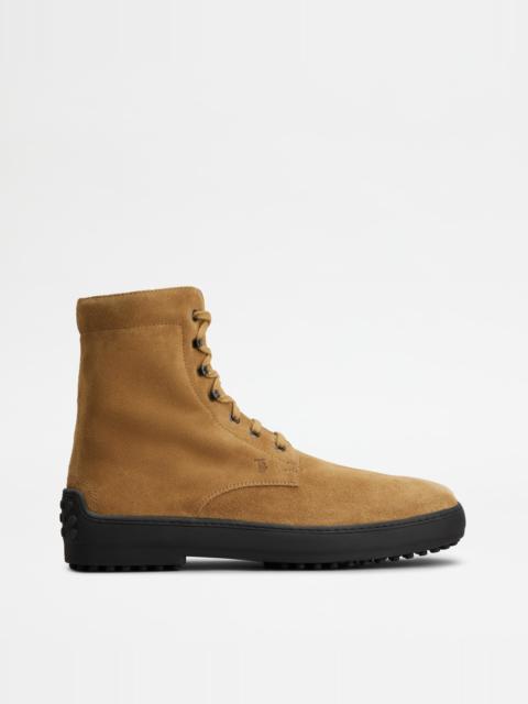 WINTER GOMMINO ANKLE BOOTS IN SUEDE - BROWN